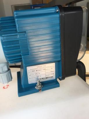 單桶單泵加藥設備