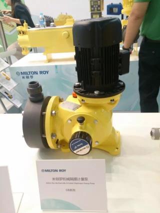 G系列機械隔膜計量泵，平緩脈動設計，沖擊小。可變偏心滑軸調節機構，曲柄連桿傳動。