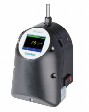 熒光檢測原理測量水樣中油質(zhì)吸收紫外光后以熒光之方式釋放出能量，檢知熒光強度做為測值指標。