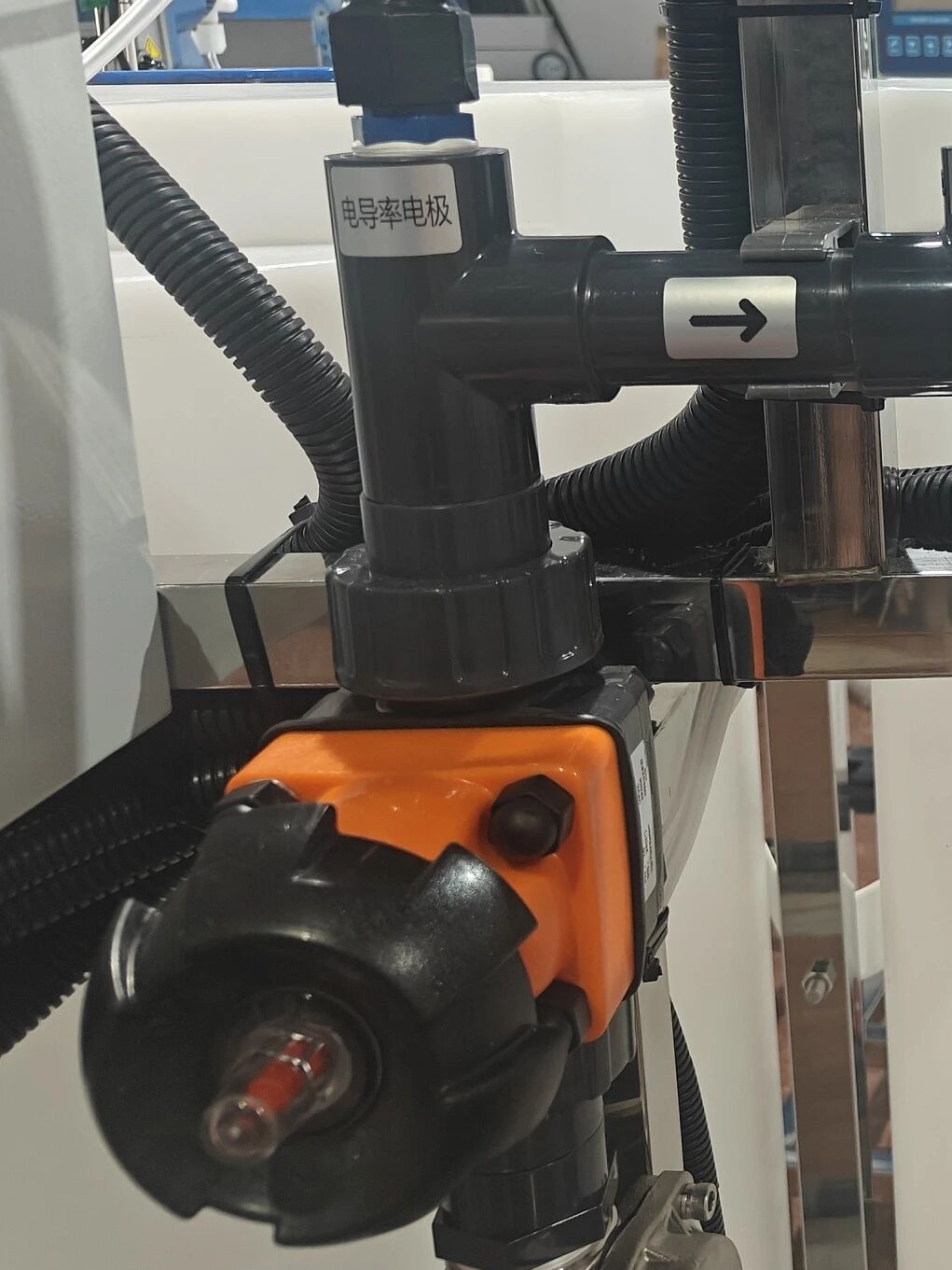 1766384795301320.jpg 1766384795301320.jpg